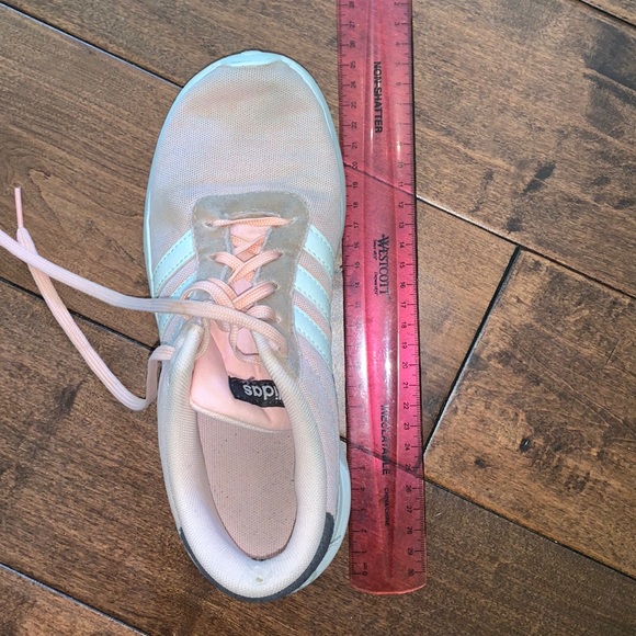 Kids Adidas Running shoes - Picture 4 of 4